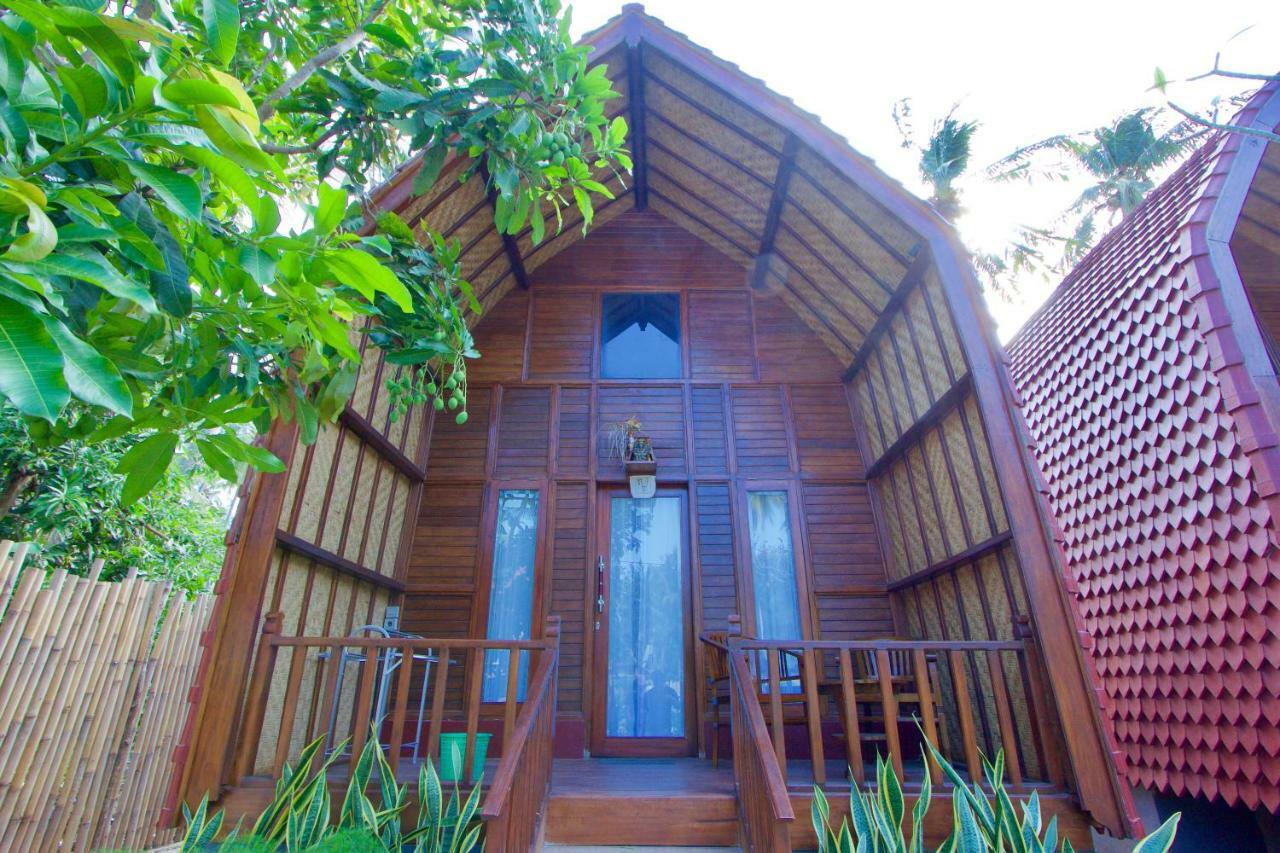 Adi Bungalow Nusa Penida Redpartner Ped Exterior foto